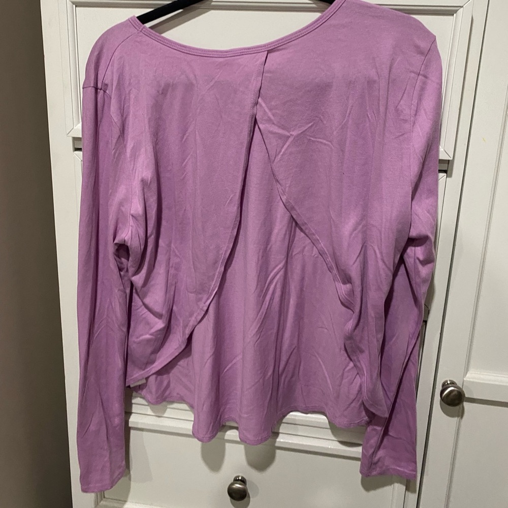 Fabletics long sleeve - Picture 2 of 2